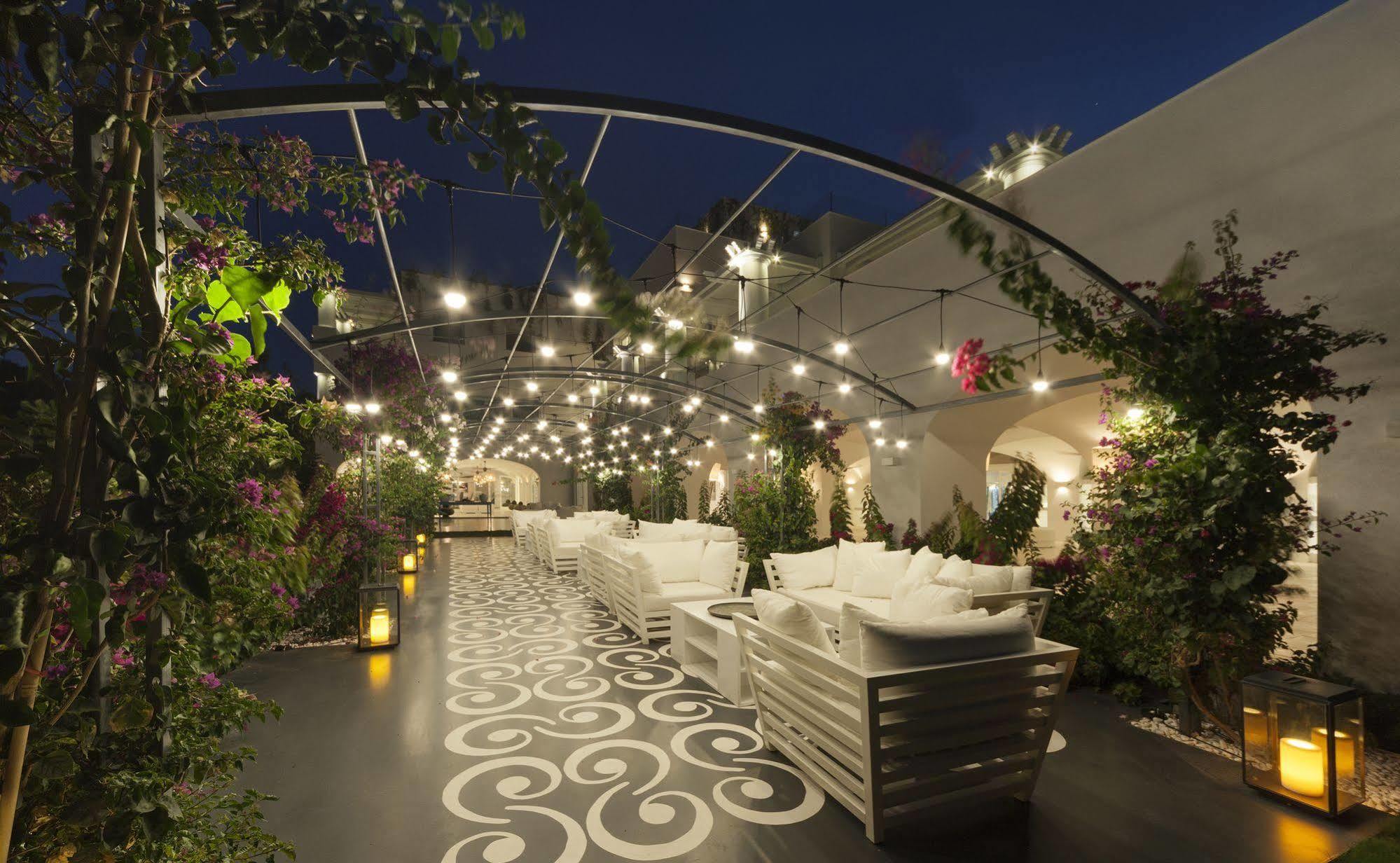 Il Riccio Beach House Golturkbuku Ngoại thất bức ảnh